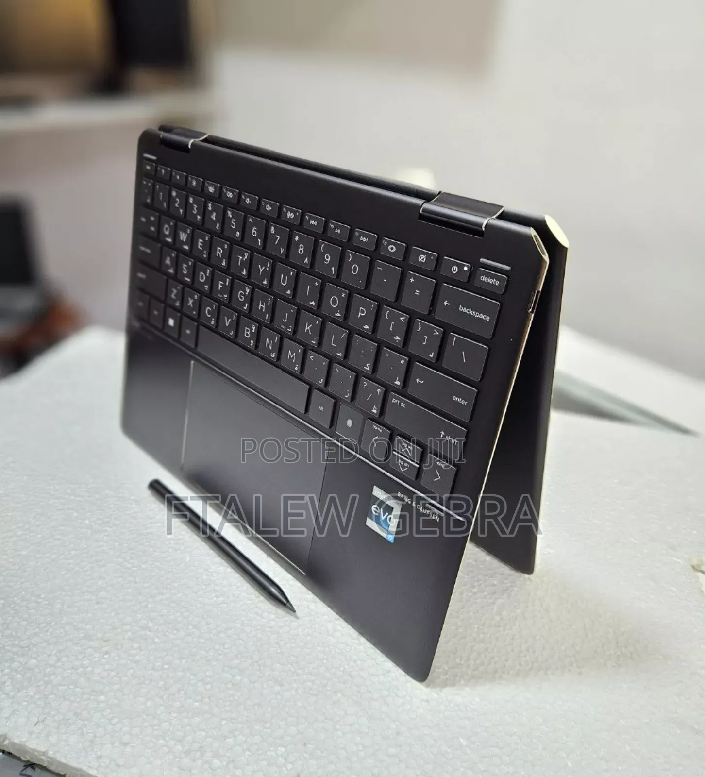 New Laptop HP Spectre X360 13 16GB Intel Core I7 SSD 1T