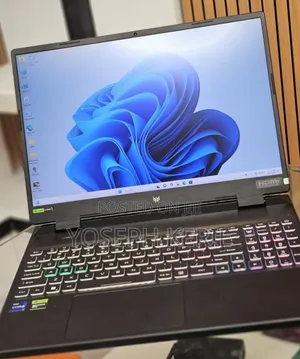 New Laptop Acer Predator Helios 16 16GB Intel Core I9 SSD 1T