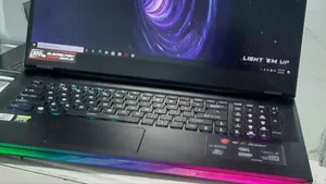 New Laptop MSI Raider GE76 12UGS 32GB Intel Core I7 SSD 1T