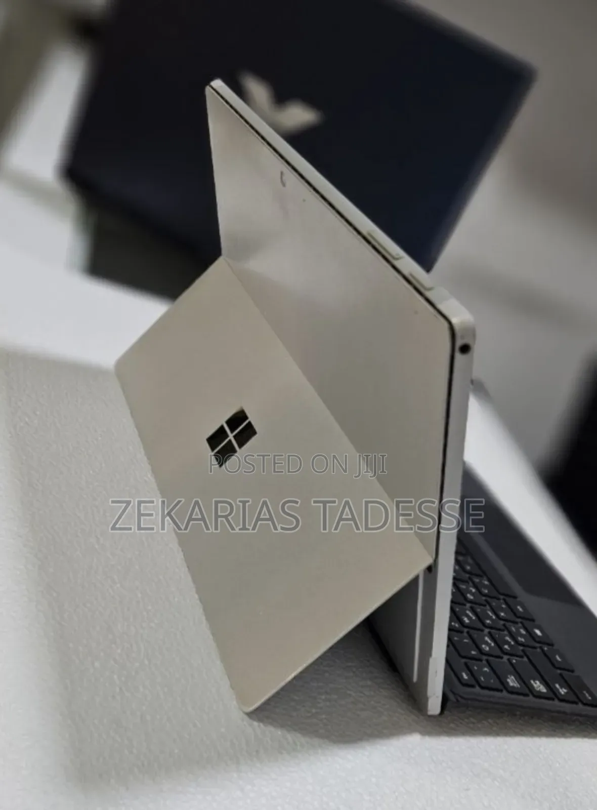 New Laptop Microsoft Surface Pro 7 8GB Intel Core I5 SSD 128GB