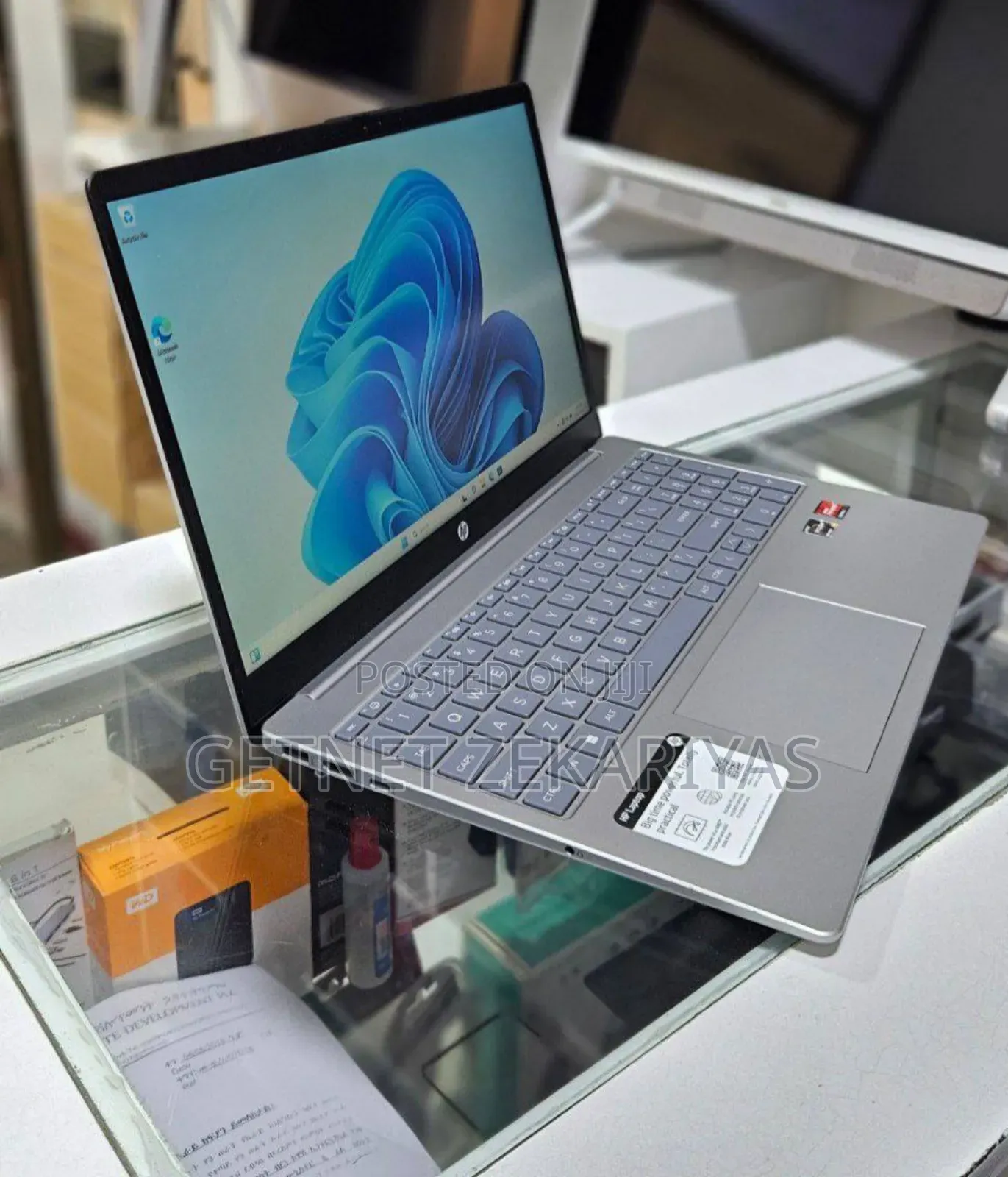 New Laptop HP Stream Notebook 16GB AMD Ryzen 5 SSD 256GB