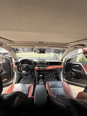 Toyota RAV4 2014 White