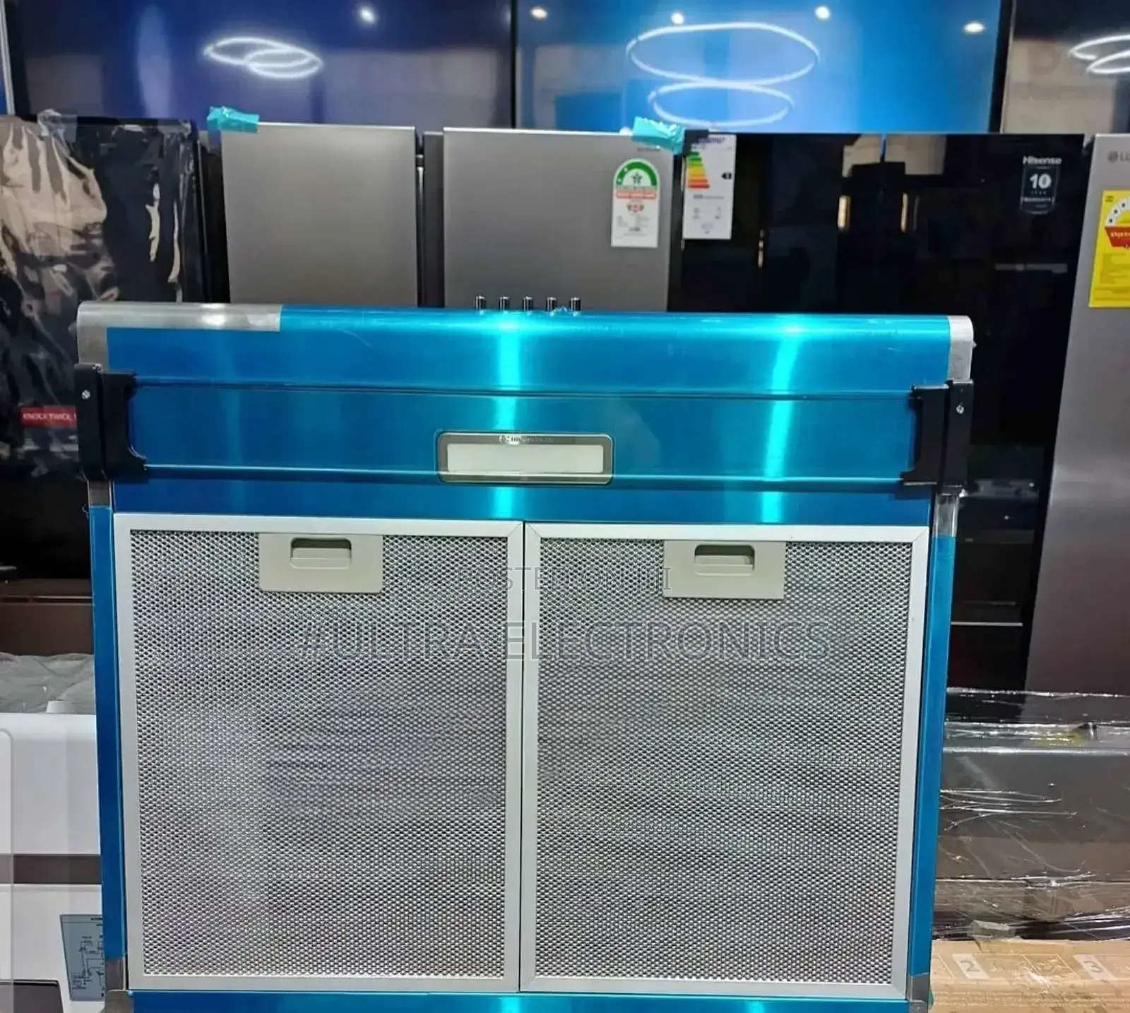 Kitchen Hood, Likely in a 60x60 Cm Size and Stainless Steel Finish.