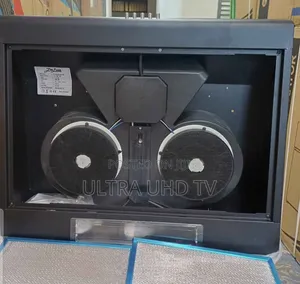 Kitchen Hood, Likely in a 60x60 Cm Size and Stainless Steel Finish.