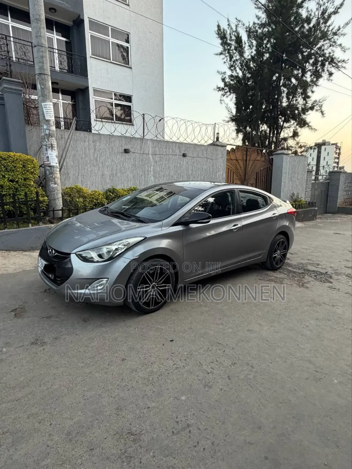 Hyundai Avante 2011 Gray