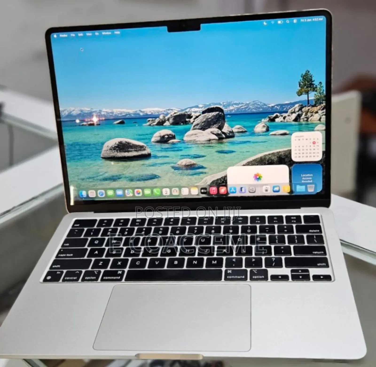 New Laptop Apple MacBook 8GB Apple M2 SSD 256GB