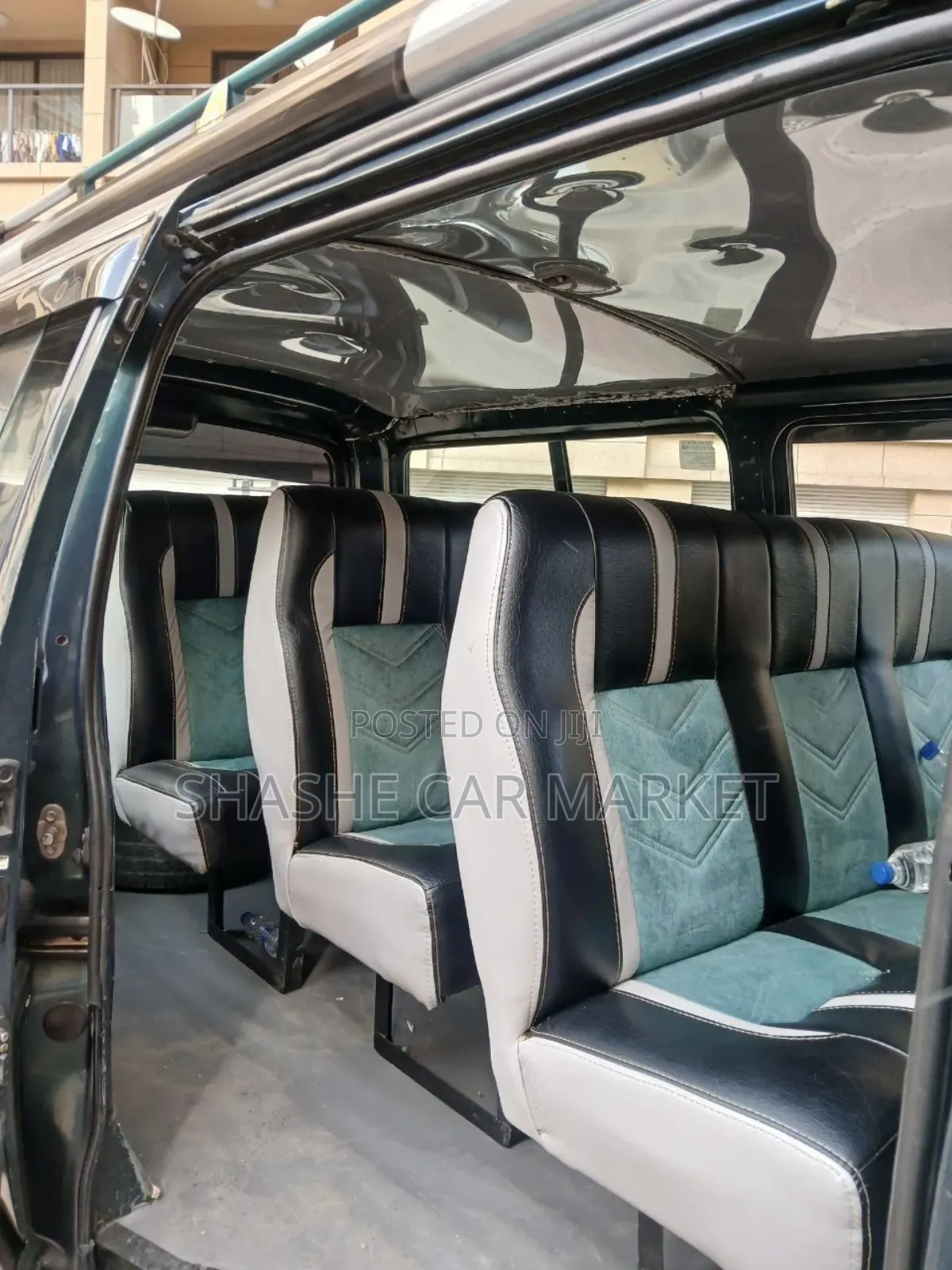 Toyota Hilux 2001 Blue