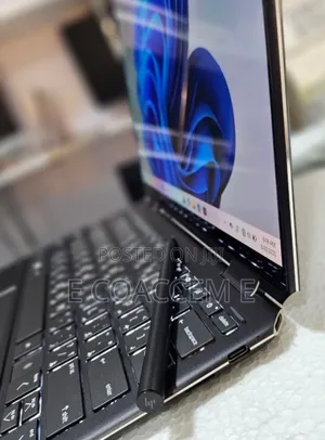 New Laptop HP Spectre 16GB Intel Core I7 SSD 1T
