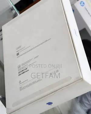 New Apple iPad (2025) 128 GB Blue