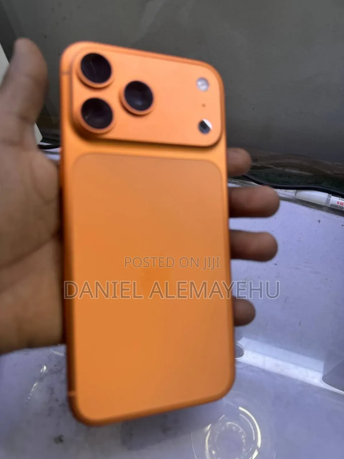 New Apple iPhone 17 Pro Max 256 GB Orange