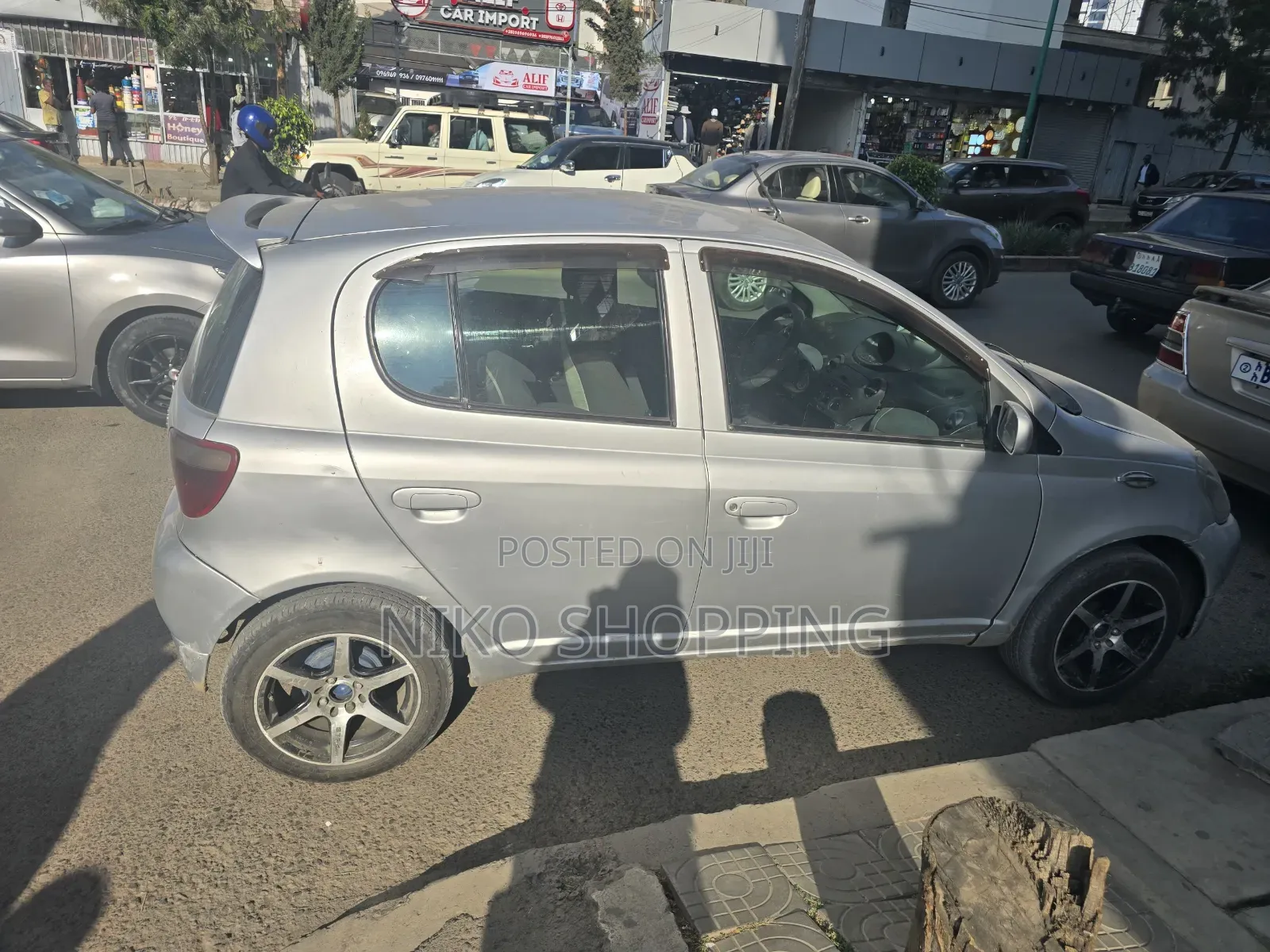 Toyota Vitz 2001 Gray
