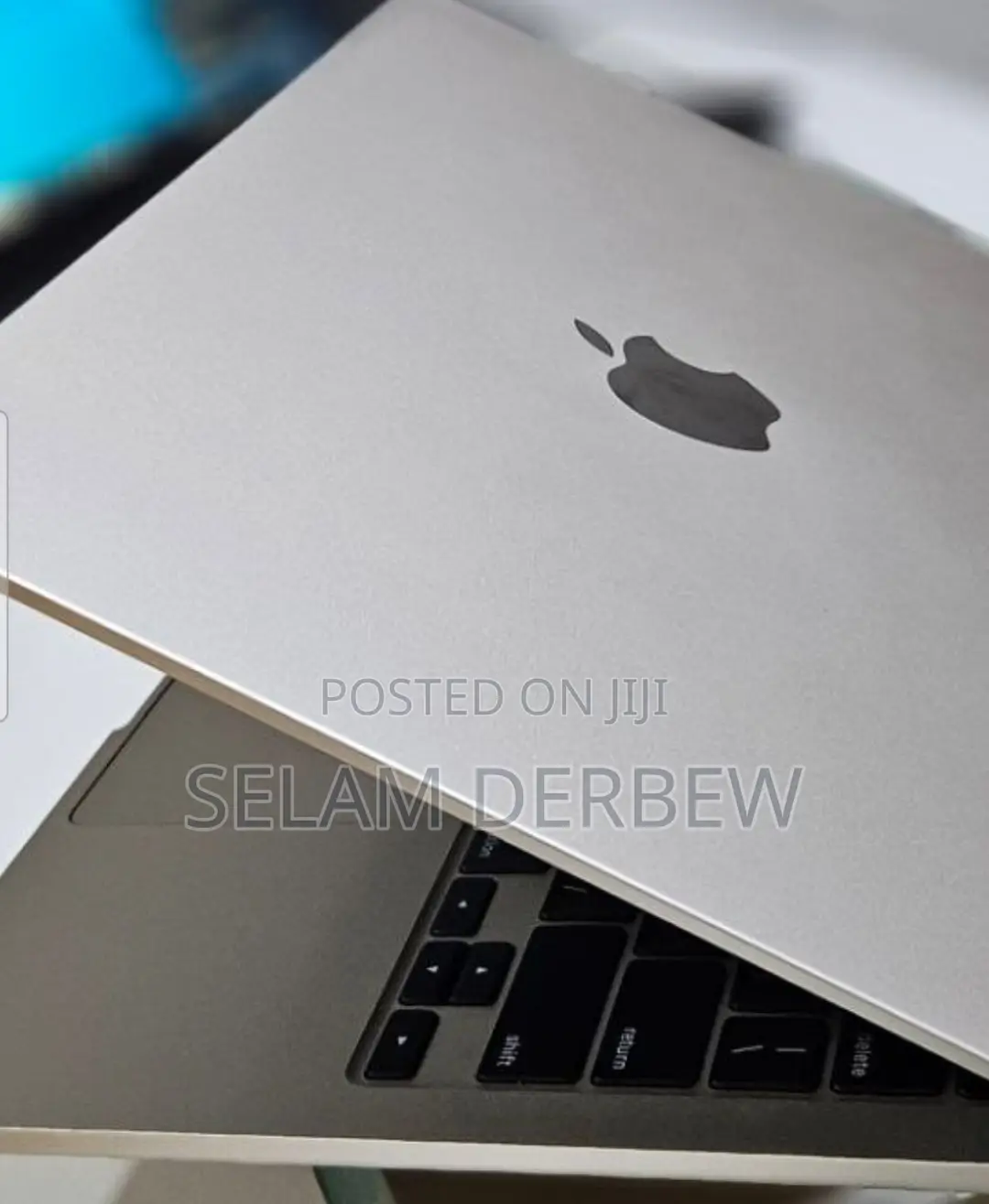 New Laptop Apple MacBook Air 2022 M2 8GB Apple M2 SSD 256GB