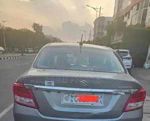 Suzuki Dzire 2022 Silver