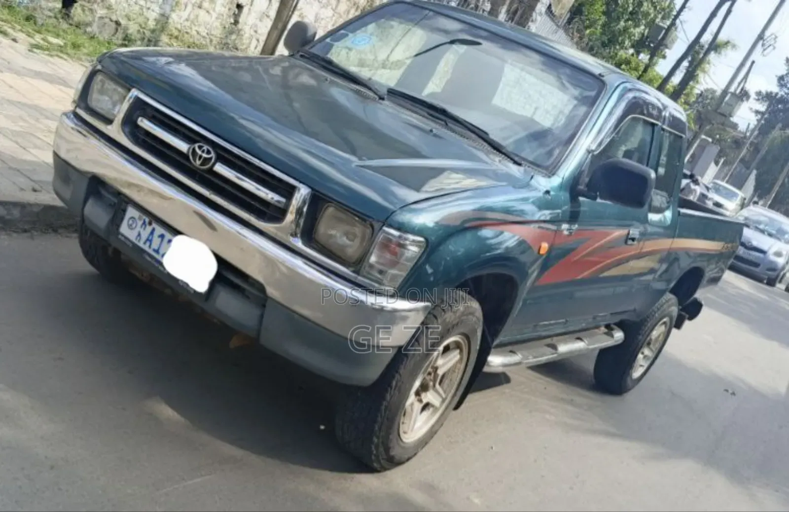 Toyota Hilux 2000 Green