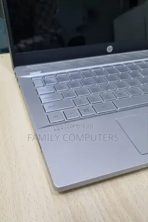 New Laptop HP Pavilion 15 8GB Intel Core I5 SSHD+SSD 128GB