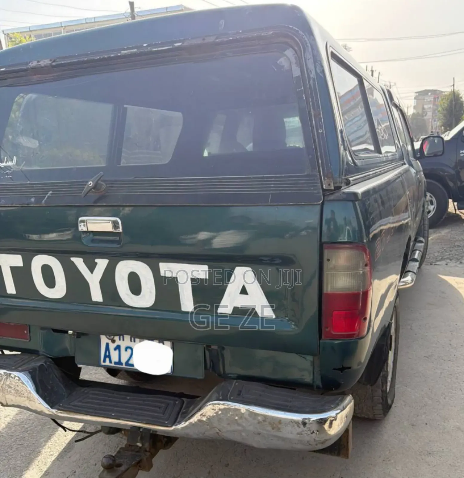 Toyota Hilux 2000 Green