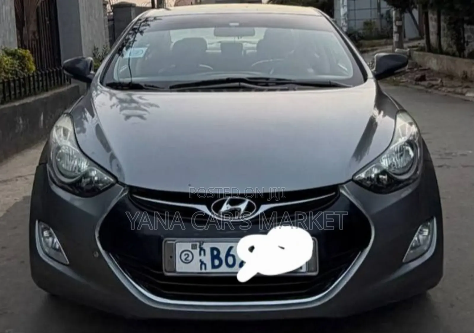 Hyundai Avante 2011 Gray
