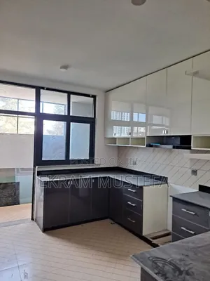 2bdrm Apartment in አልቲማ ሪልእስቴት, Kirkos for sale