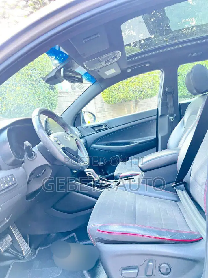 Hyundai Tucson 2020 Silver