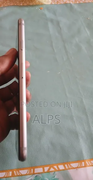 Apple iPhone 6 64 GB Silver