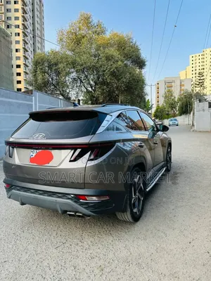 Hyundai Tucson 2022 Brown