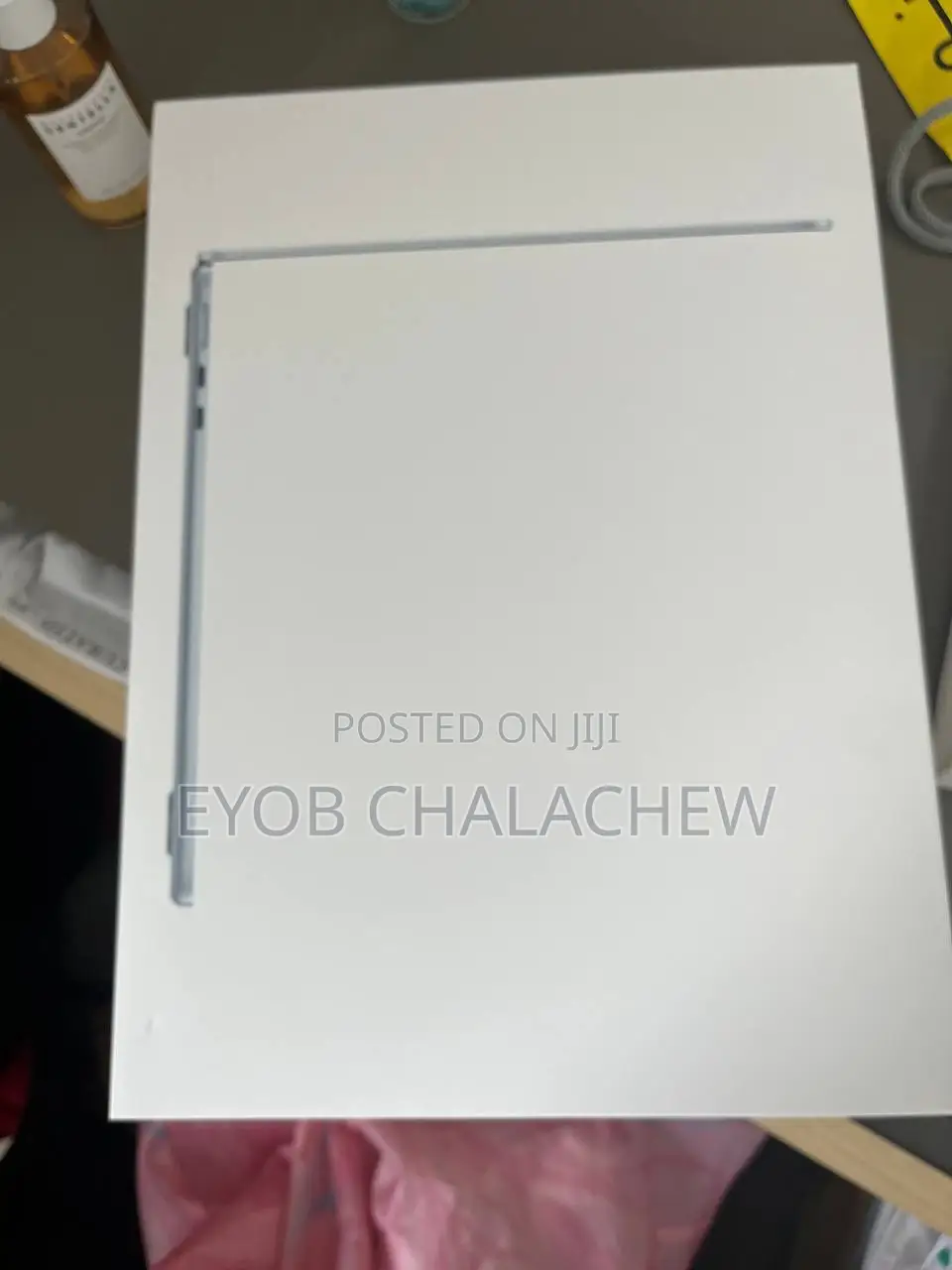 New Laptop Apple MacBook Air 2025 M4 13-Inch 16GB Apple M4 SSD 256GB