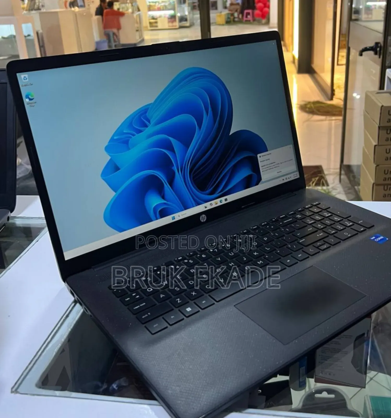 New Laptop HP Stream Notebook 12GB Intel Core I7 SSD 512GB