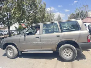 Nissan Patrol 2005 Gray