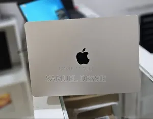 New Laptop Apple MacBook Air 2022 M2 8GB Apple M2 SSD 256GB