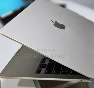 New Laptop Apple MacBook Air 2022 M2 8GB Apple M2 SSD 256GB