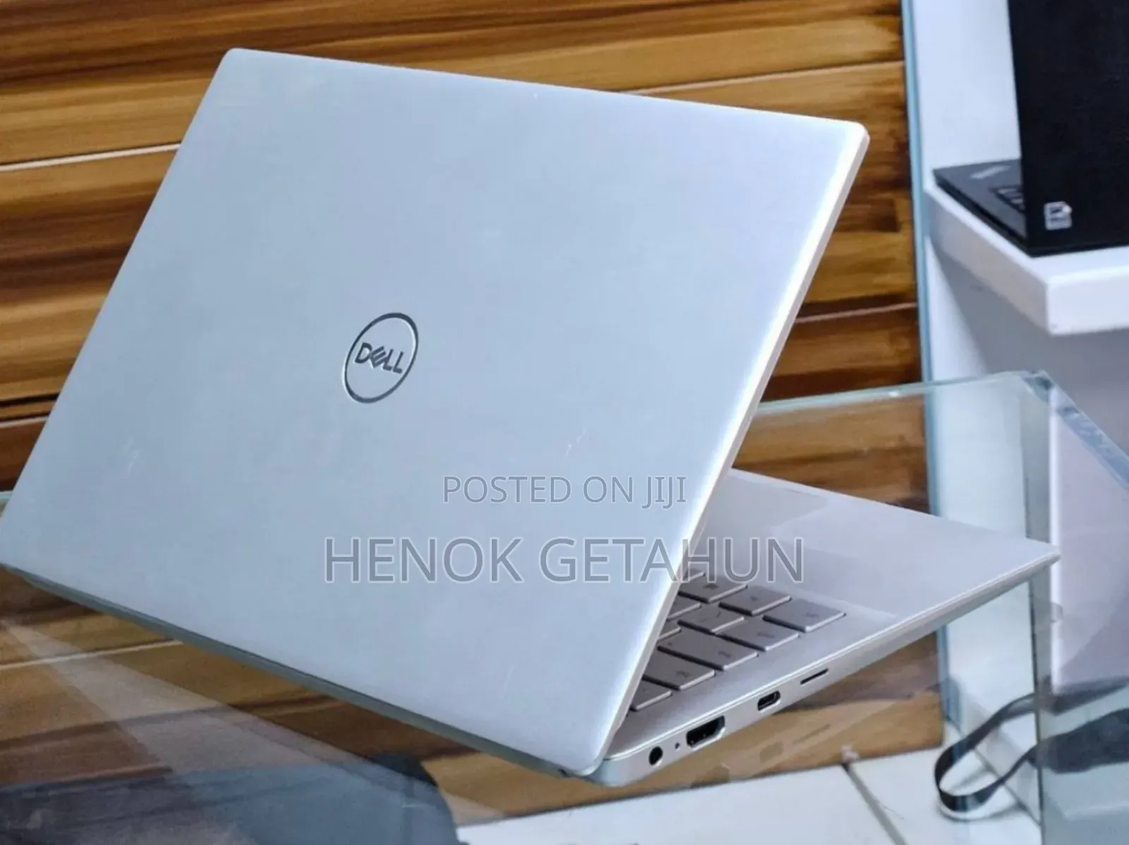 New Laptop Dell Inspiron 15 8GB Intel Core I7 SSD 256GB