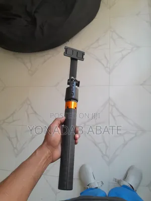 Q13 Smart Ai Tracking Selfie Stick Tripod