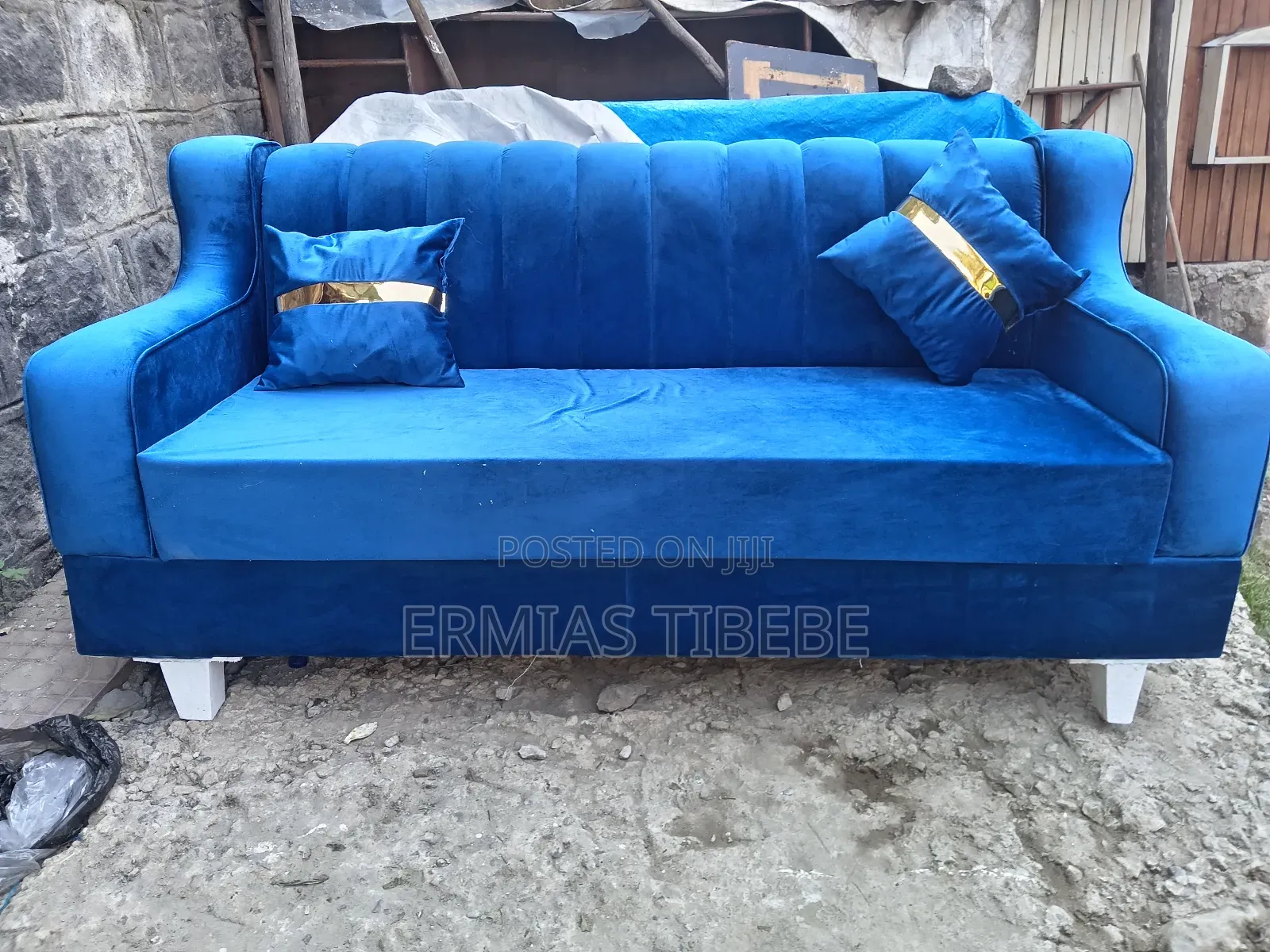 ሶፋ ባለ ሦሰት 3men Seat