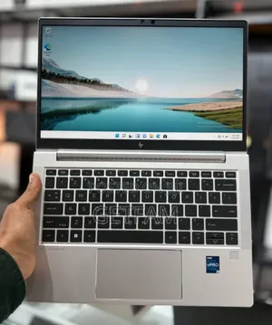 New Laptop HP 630 16GB Intel Core I7 SSD 512GB