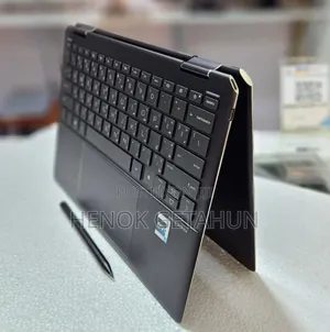 New Laptop HP Spectre 16GB Intel Core I7 SSD 1T