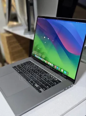 New Laptop Apple MacBook Pro 2019 16GB Intel Core I9 SSD 1T