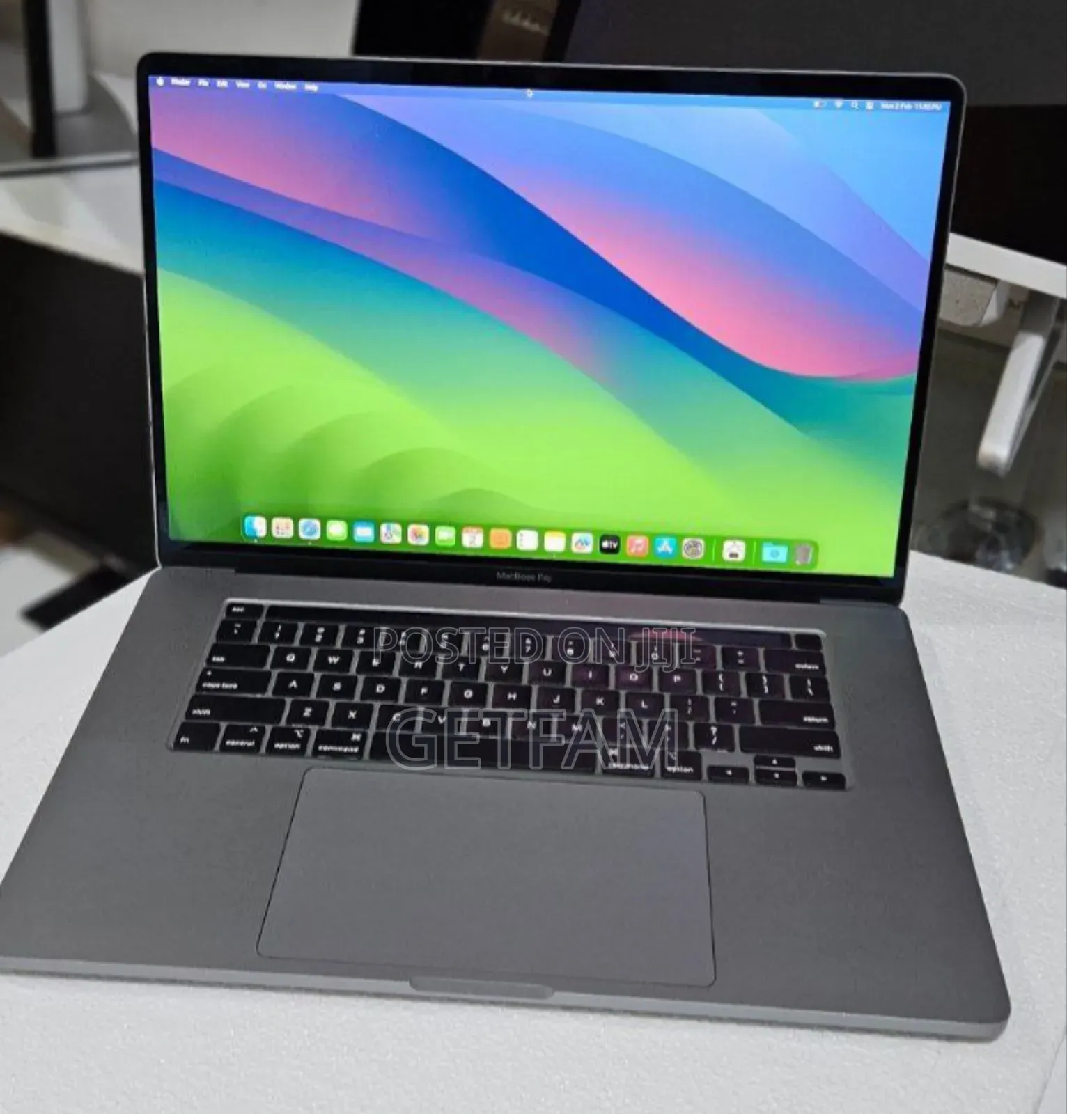 New Laptop Apple MacBook Pro 2019 16GB Intel Core I9 SSD 1T