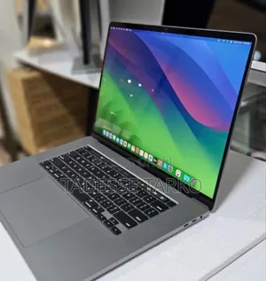 New Laptop Apple MacBook Pro 16GB Intel Core I9 SSD 1T