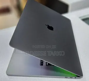 New Laptop Apple MacBook Pro 16GB Intel Core I9 SSD 1T