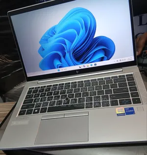 New Laptop HP EliteBook 840 G8 16GB Intel Core I7 SSD 512GB