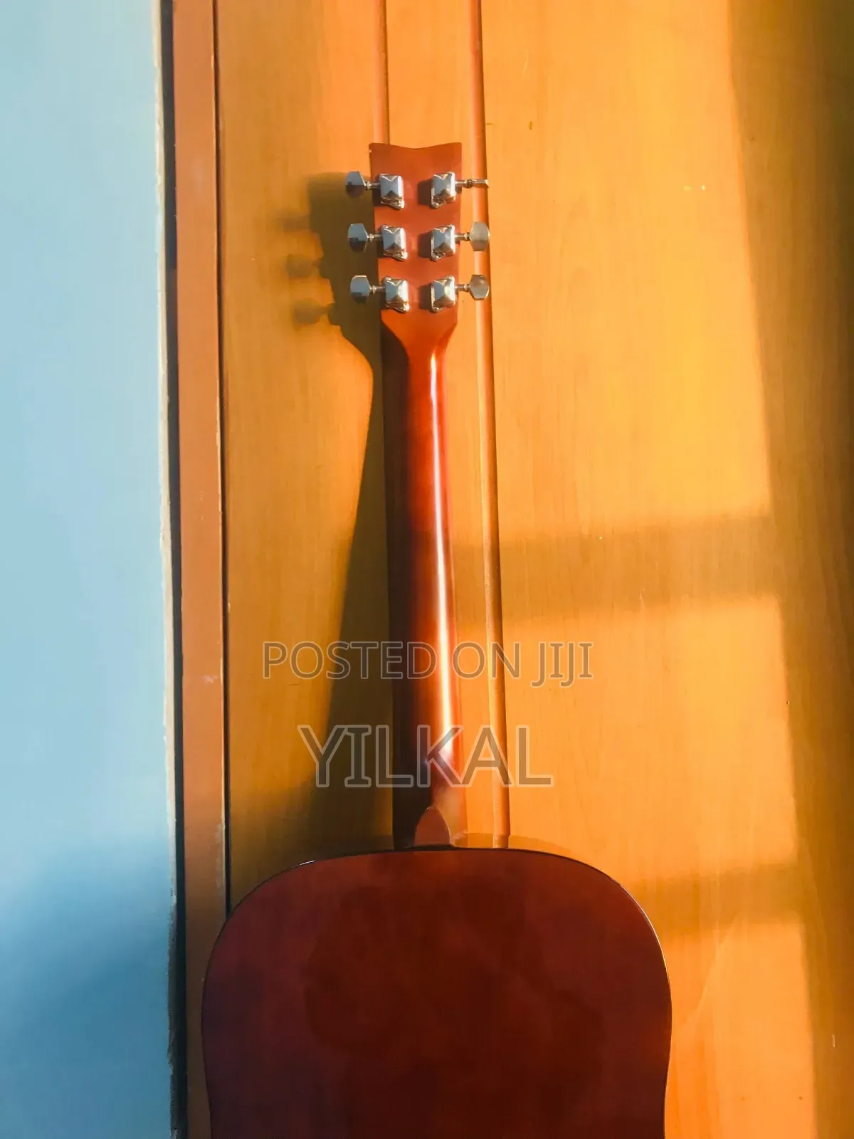 Yamaha F310 Guitar