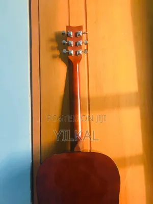 Yamaha F310 Guitar