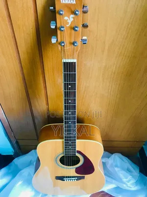 Yamaha F340 Full Acoustic
