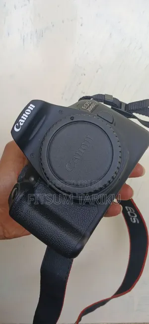 Canon 2000d