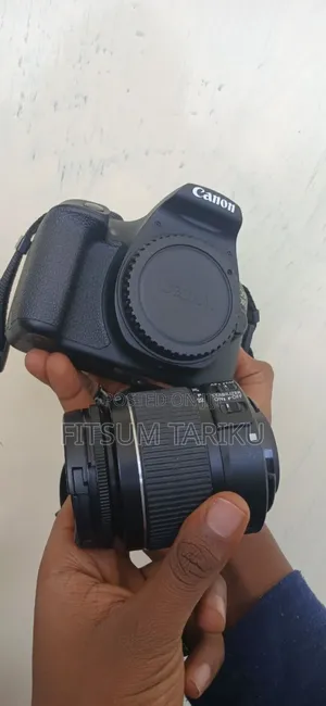 Canon 2000d