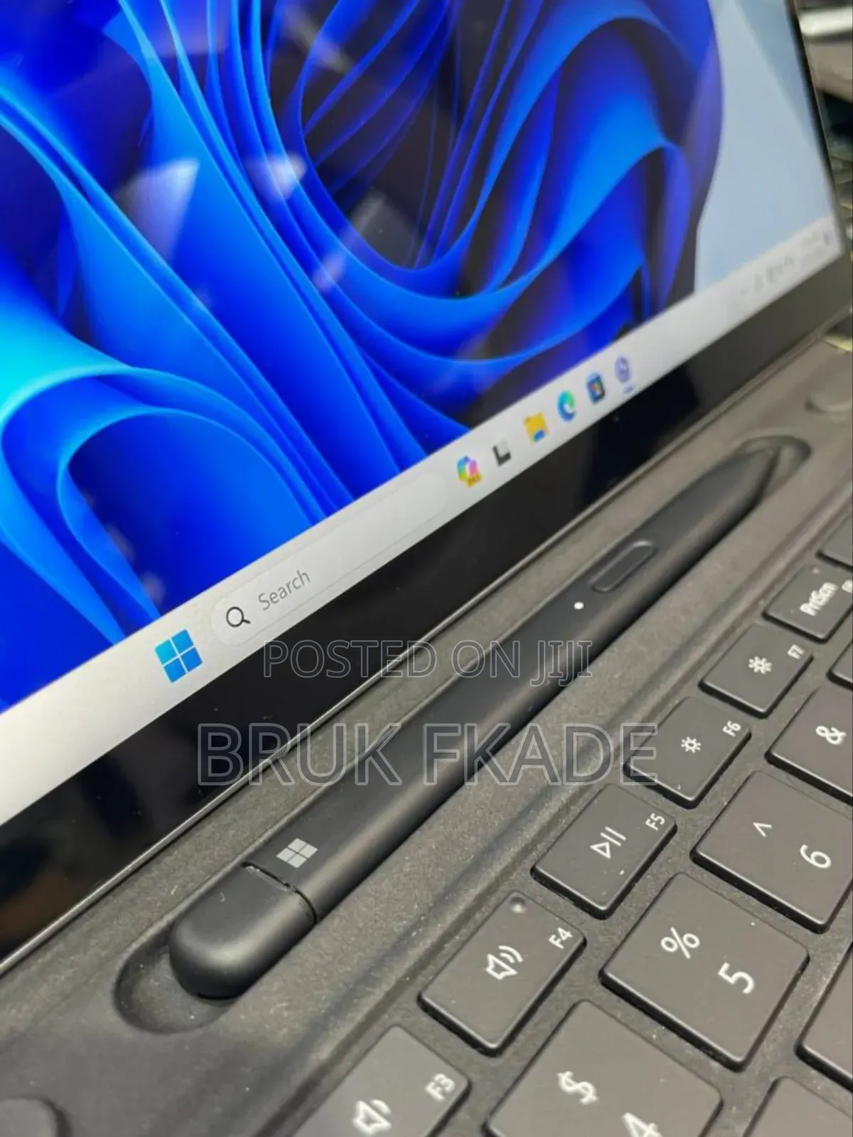 New Laptop Microsoft Surface Pro 7 16GB Intel Core I7 SSD 256GB