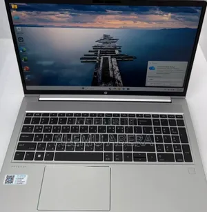 New Laptop HP 8GB AMD Ryzen 5 SSD 512GB