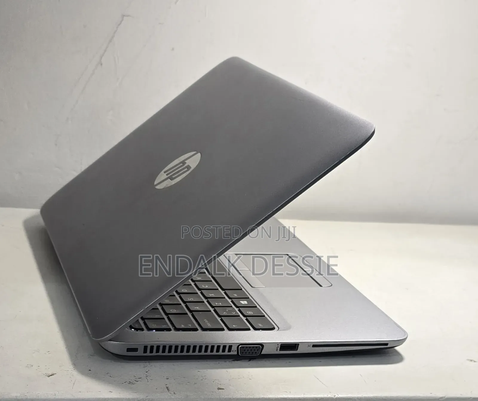 New Laptop HP EliteBook 820 G4 8GB Intel Core I5 SSD 256GB