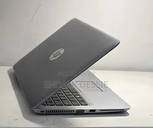 New Laptop HP EliteBook 820 G4 8GB Intel Core I5 SSD 256GB