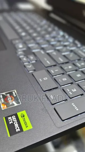 New Laptop HP Victus 15 16GB AMD Ryzen 7 SSD 512GB